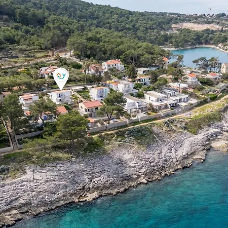 Valdarke Vittorio With Sea View Terrace - Happy Feriehus Mali Lošinj