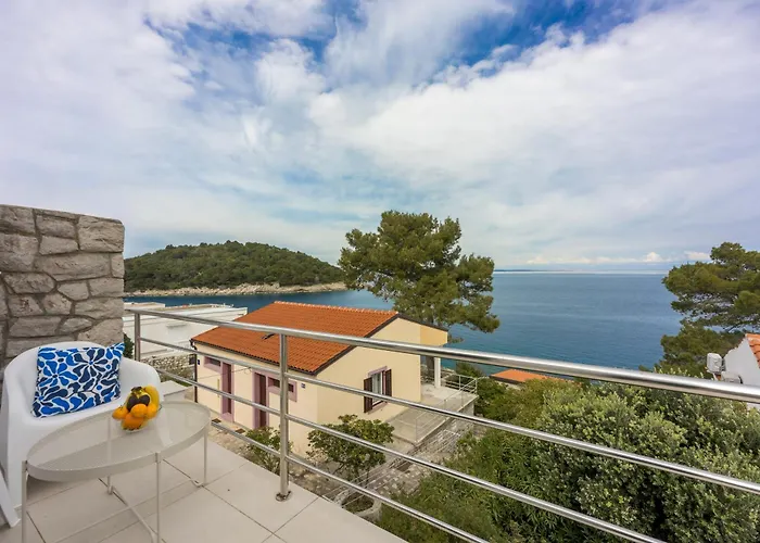 Valdarke Vittorio - Happy * Mali Losinj